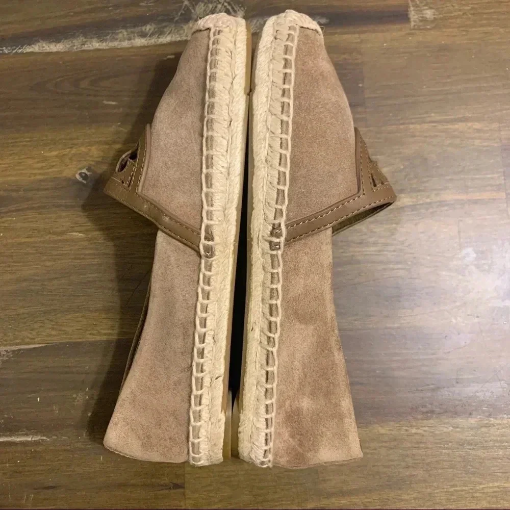 Tory Burch Sydney Espadrilles Flats Slip On Suede Leather Large Logo Olive Green